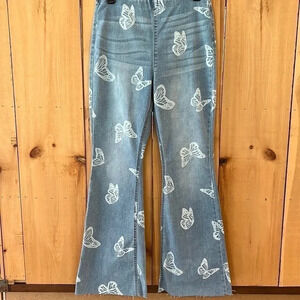 High-Rise Pull-On Flare-Bottom Jeans Size 9​